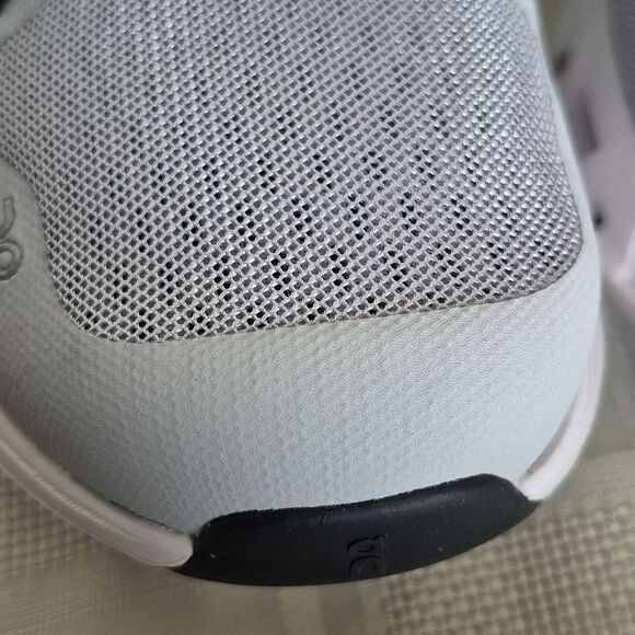 On Running Light Cloudflyer Gray and Mint Sneakers - Picture 7 of 16